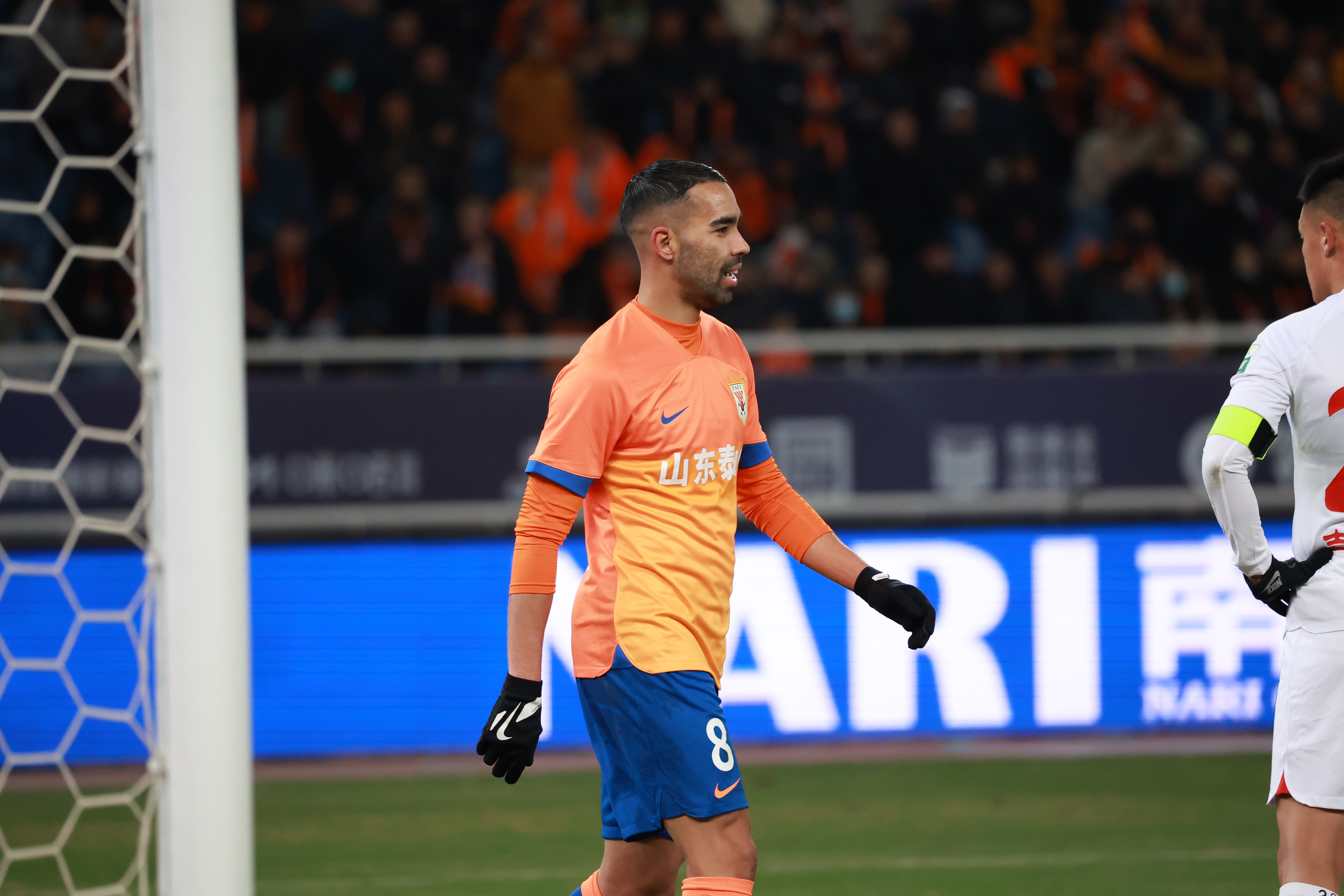 开运体育下载-记者：泰山外援预计16号之后抵达，德尔加多也会归队参加冬训